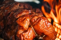 Big Green Egg lanceert handschoenen tot je elleboog