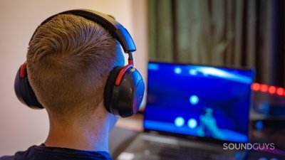 Deze headset leest je hersengolven tijdens het gamen