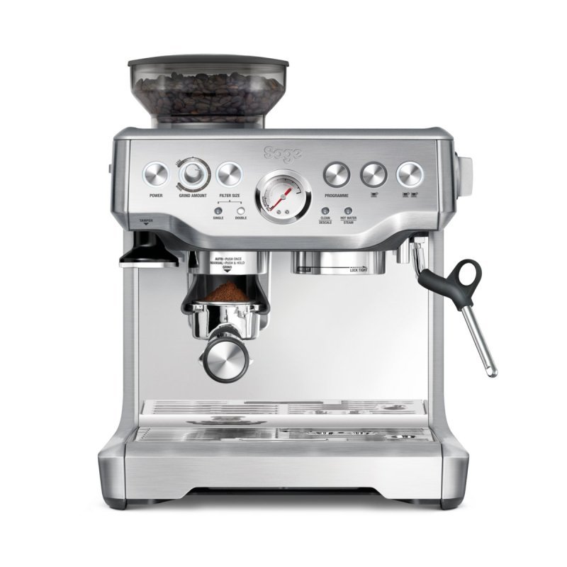 Deze espressomachine maakt een losse koffiemolen overbodig